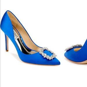 Badgley Mischka Cher Crystal Embellished Pump